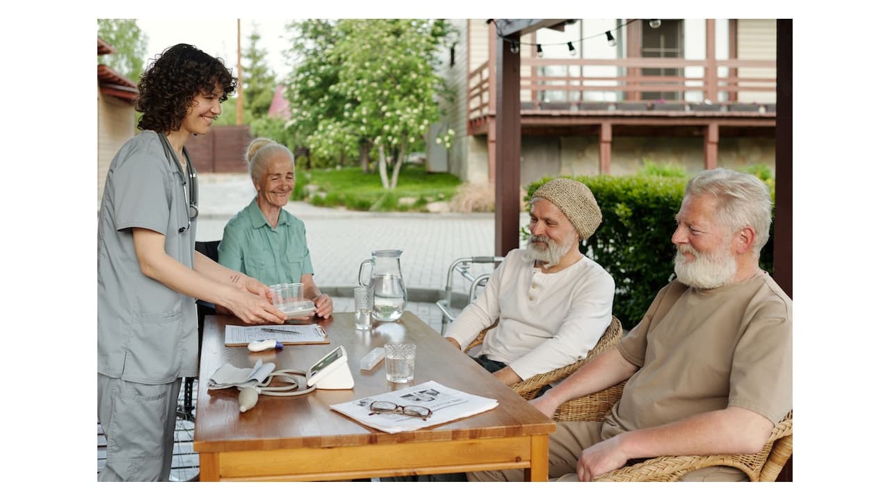 How to Find Senior Living Communities That Meet Your Specific Needs