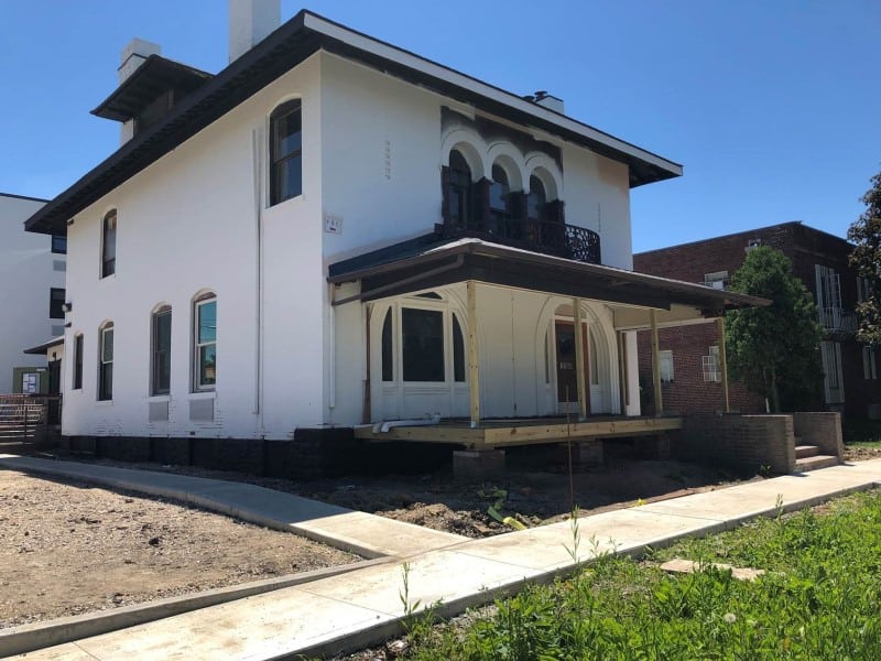 Property Oakwood Senior Living