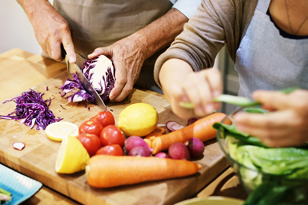 8 Nutritious Healthy Eating Tips for Seniors